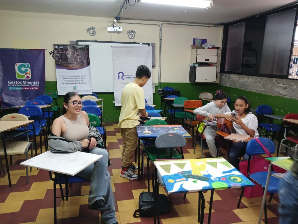 Fundación Rodrigo Arroyave apoya la Escuela Creadores